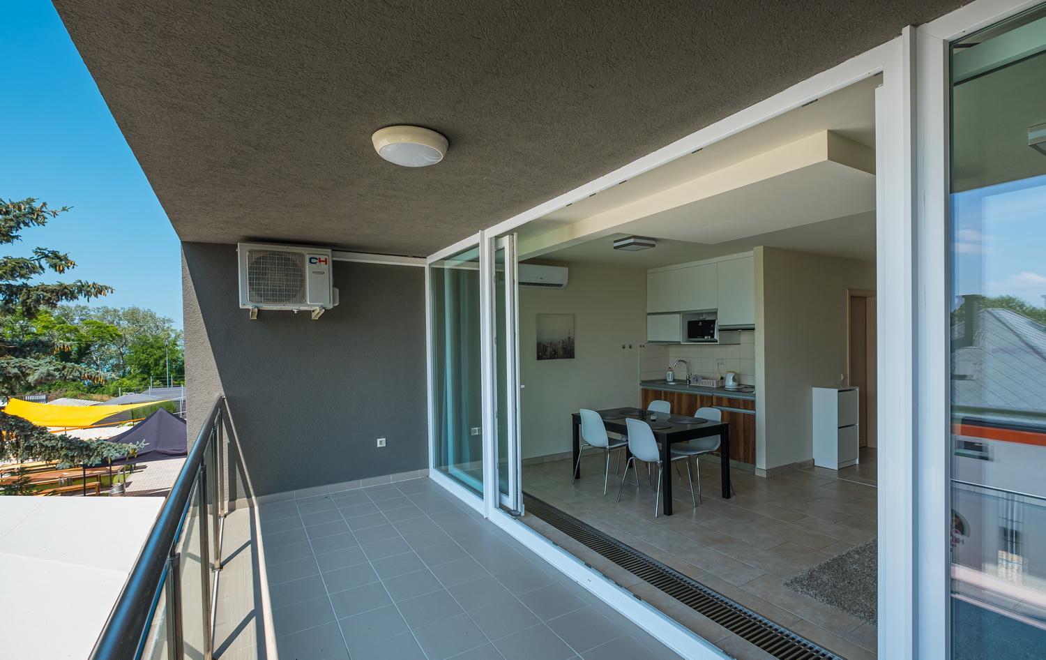 Hedon Brewery Apartments - 200 Meter To The Beach Balatonvilágos المظهر الخارجي الصورة